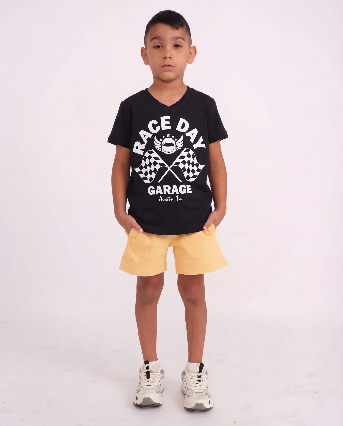 טי מודפס וי race day