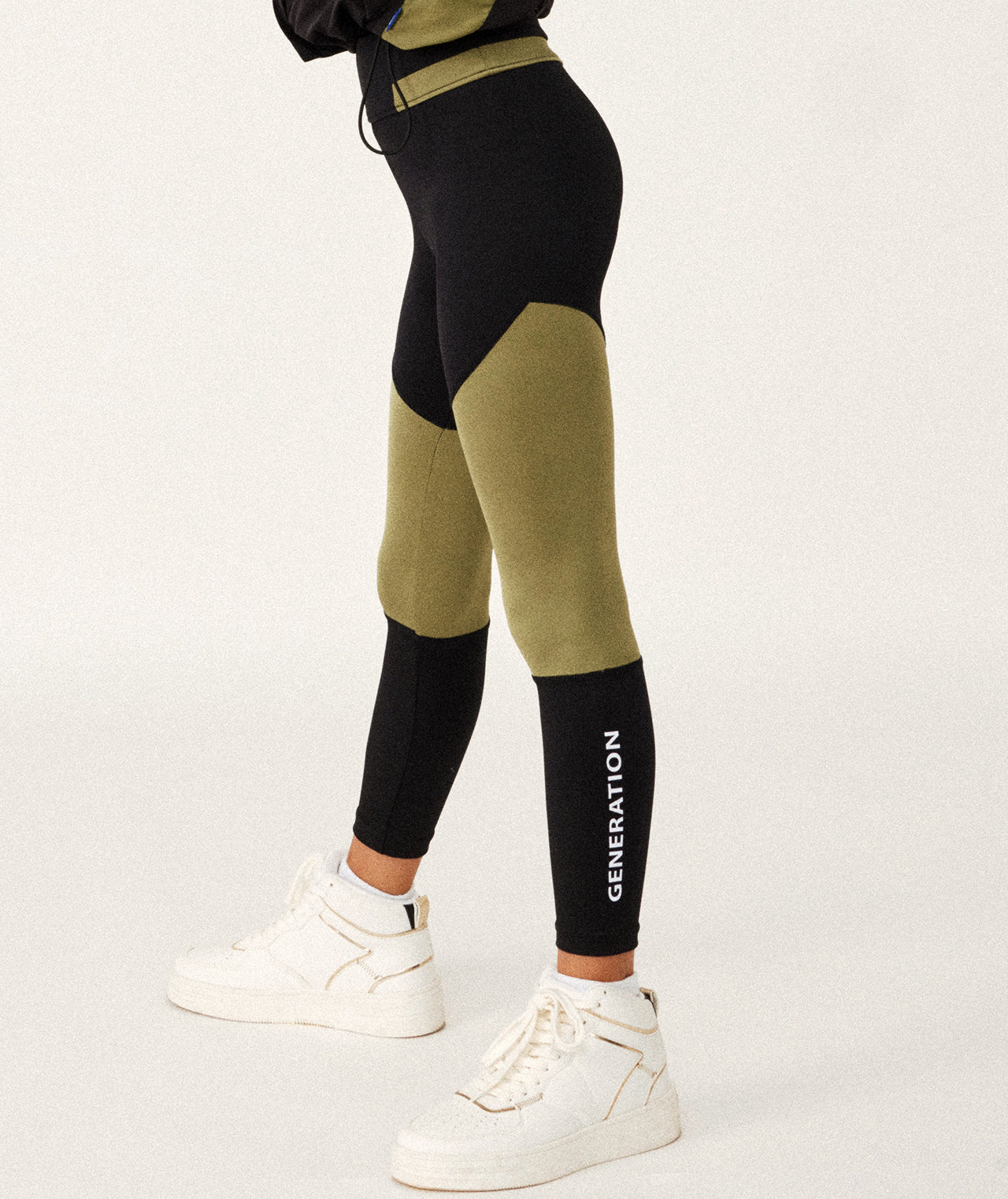 טייץ ארוך חיתוכים