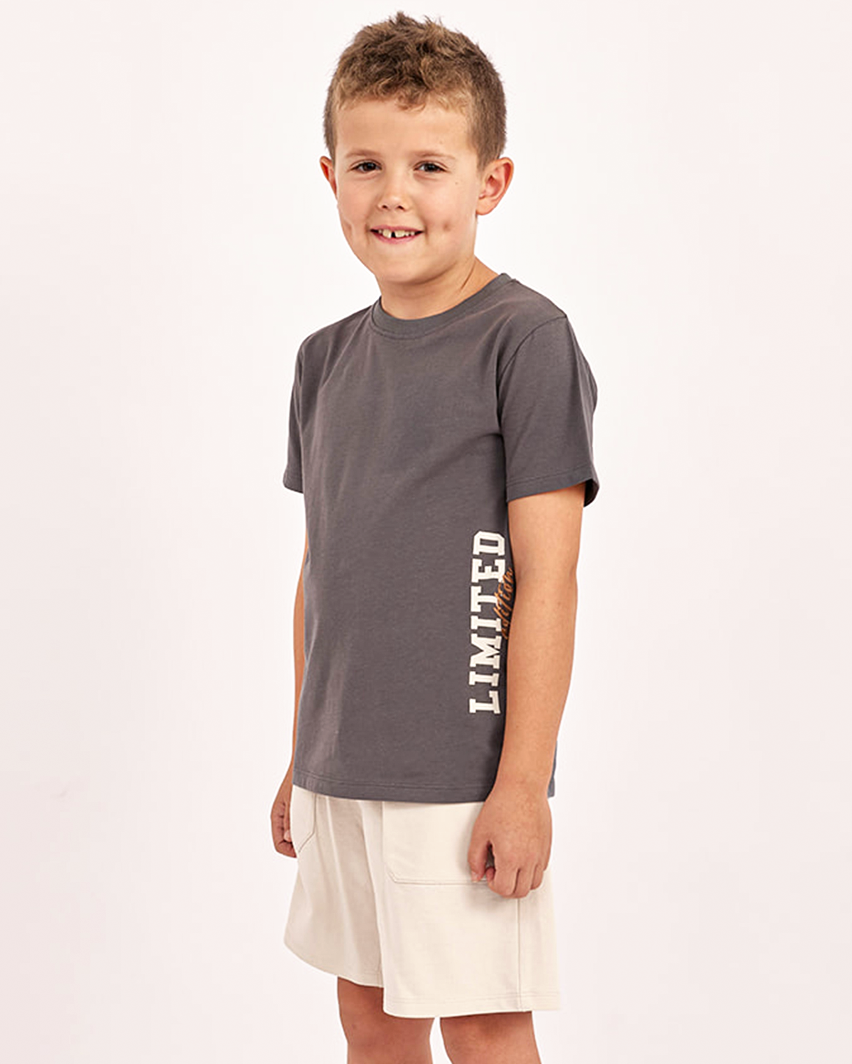 חליפה עם דפוס