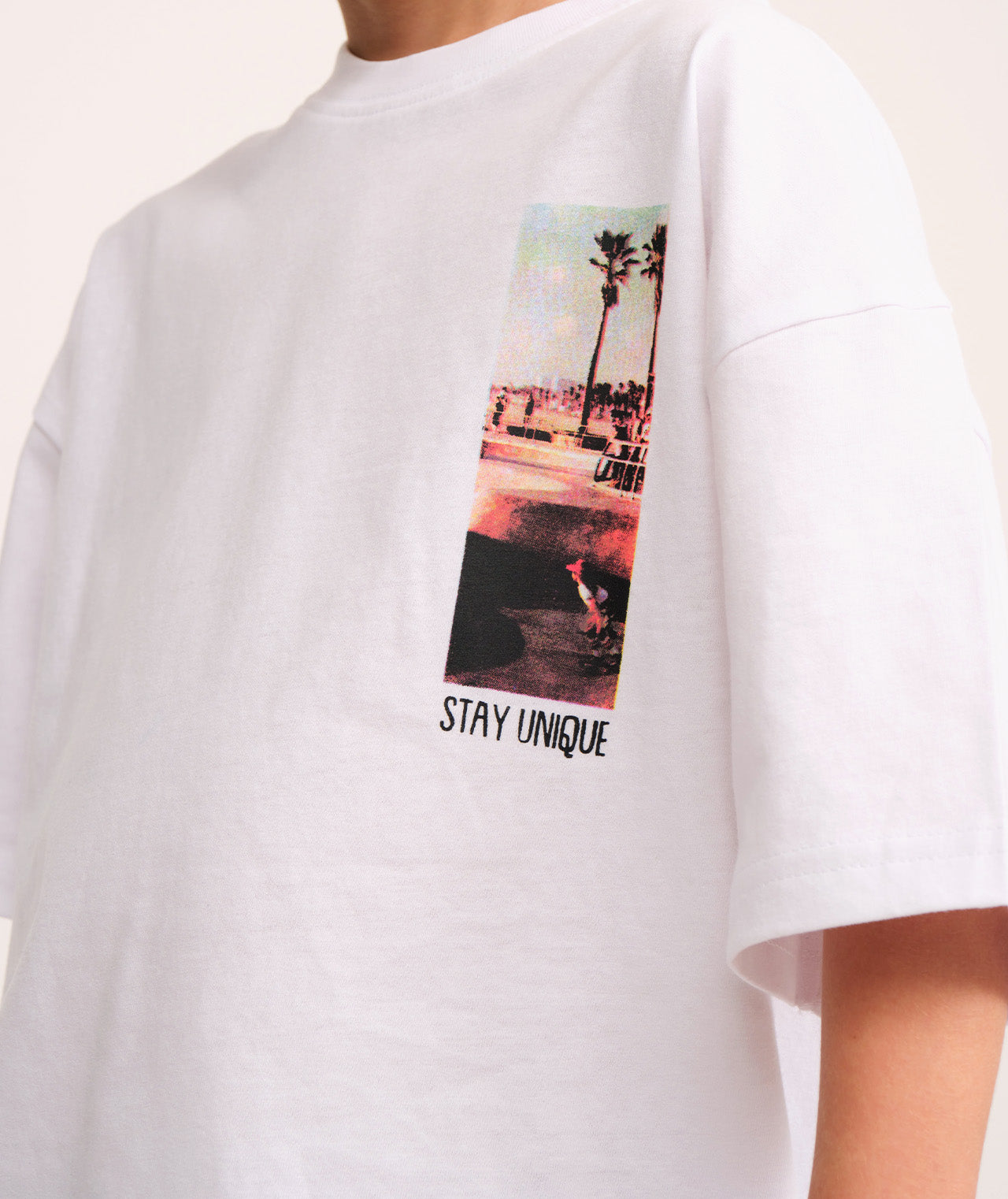טי שירט עם דפוס תמונה SKATE OVER SIZE FIT