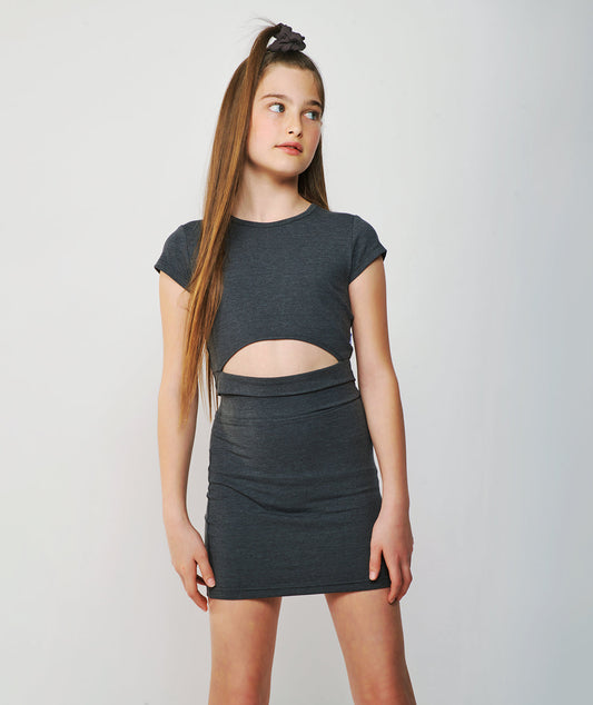 טי בטן פתח בקדמי