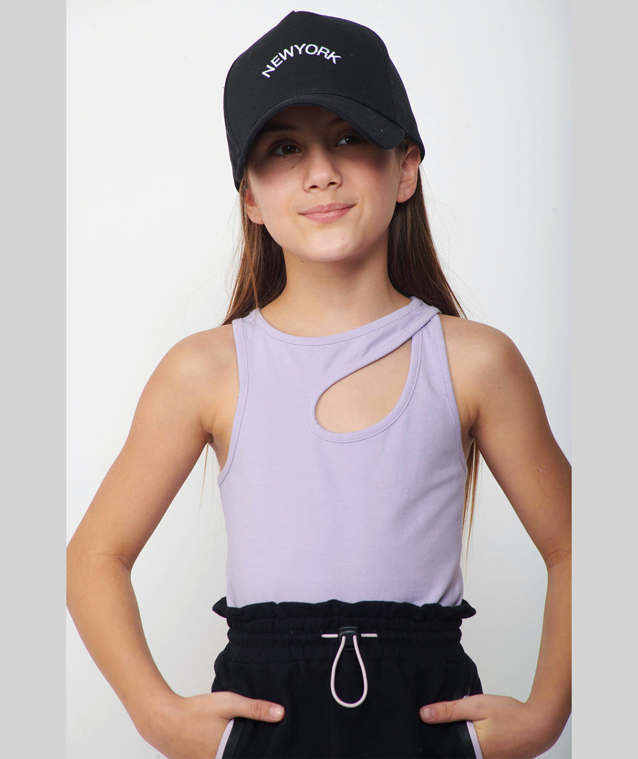 גופיות לייקרה א-סימטרי