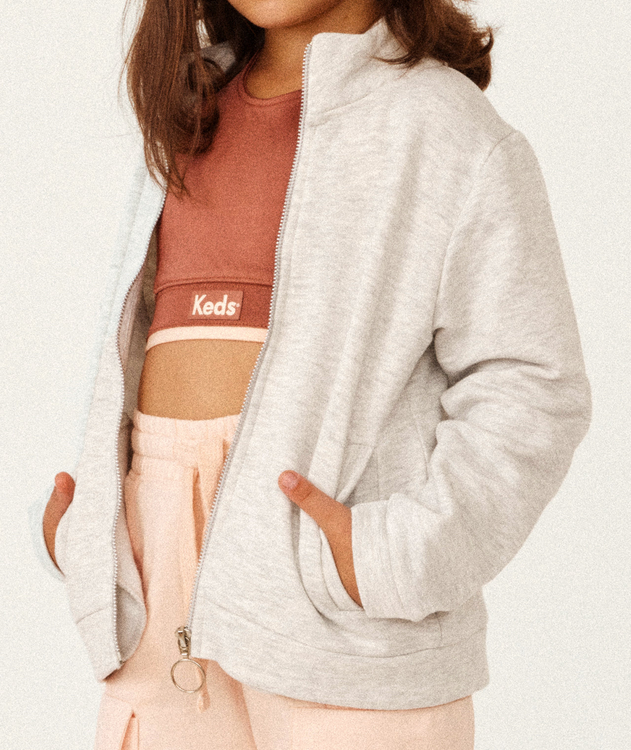 עליונית פוטר Circle Zip
