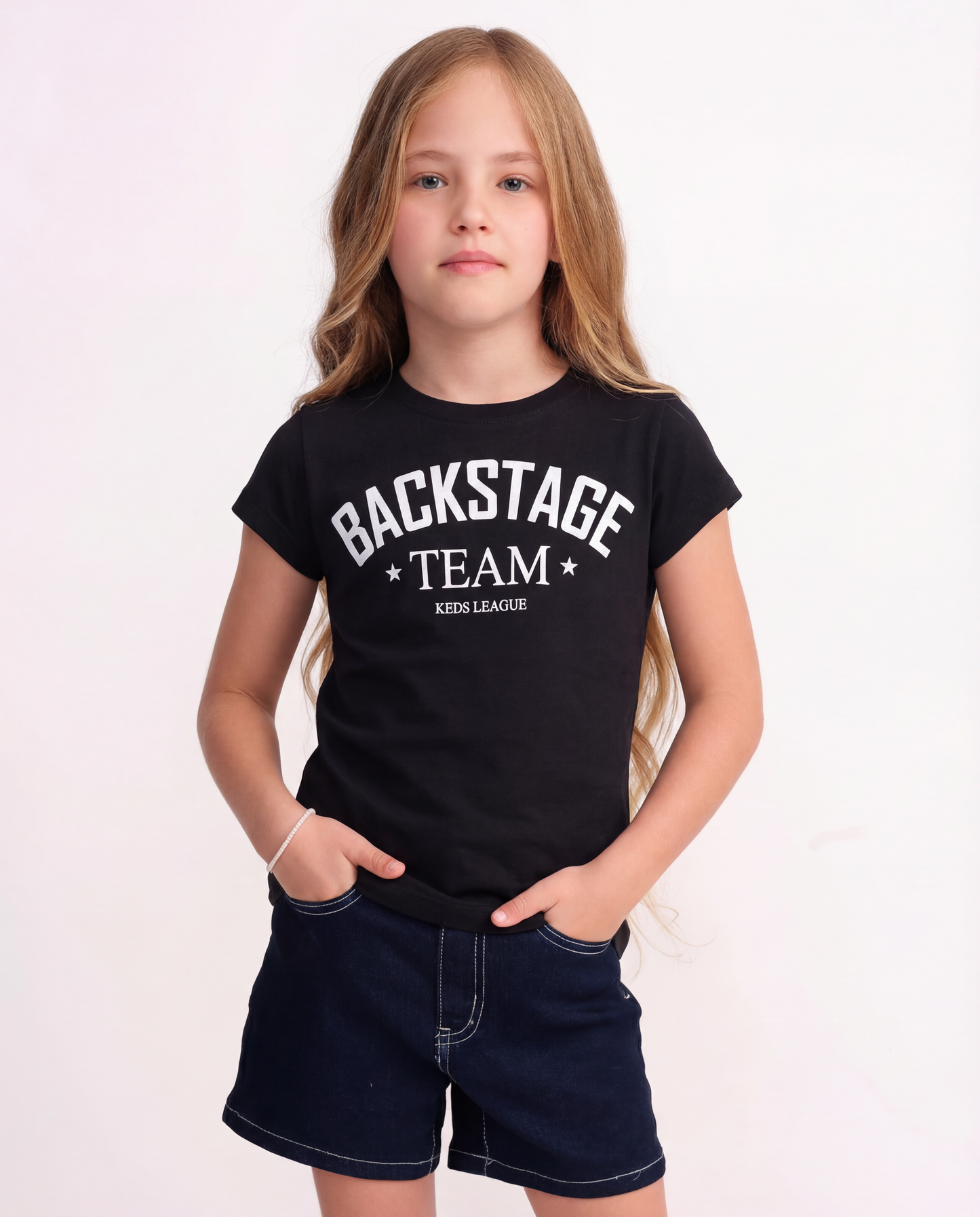 טי לייקרה מודפס ניקי backstage