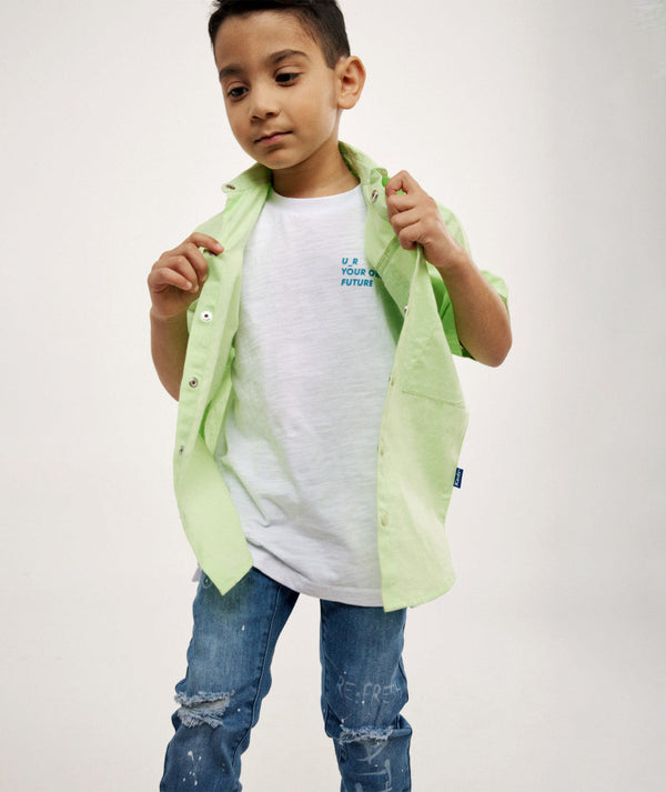 חולצה מכופתרת שרוול קצר