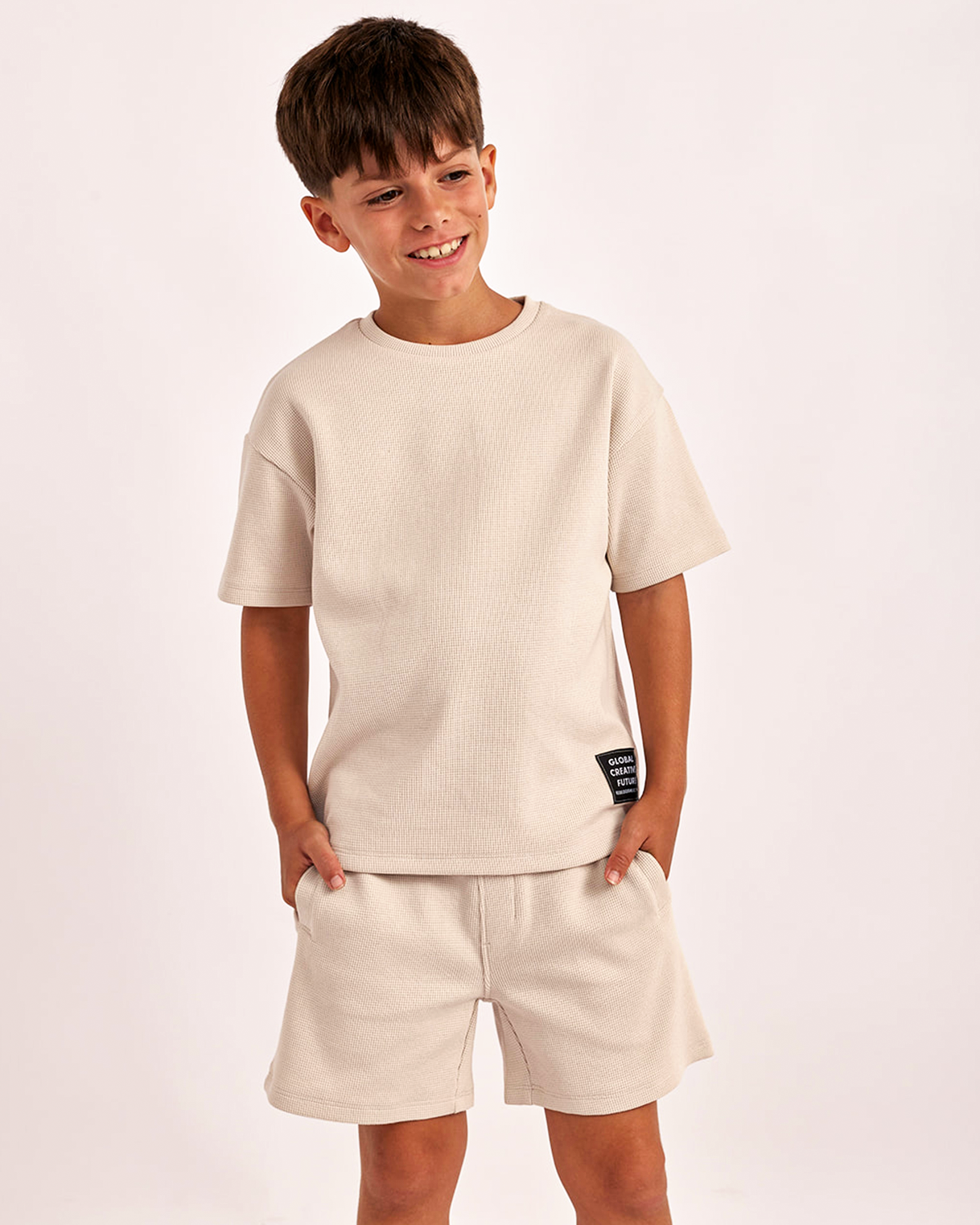 חליפה מבד טקסטורלי