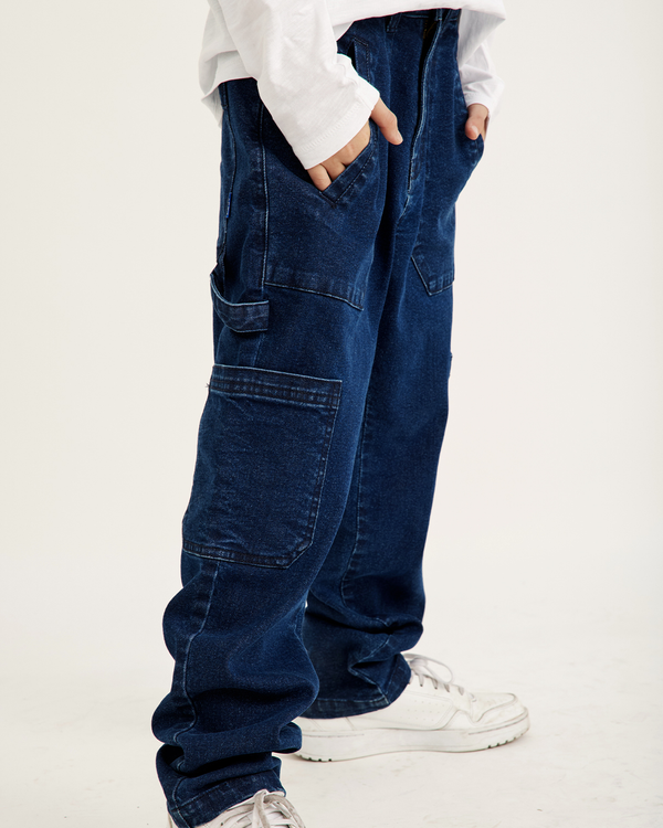 מכנסי ג'ינס דגמח